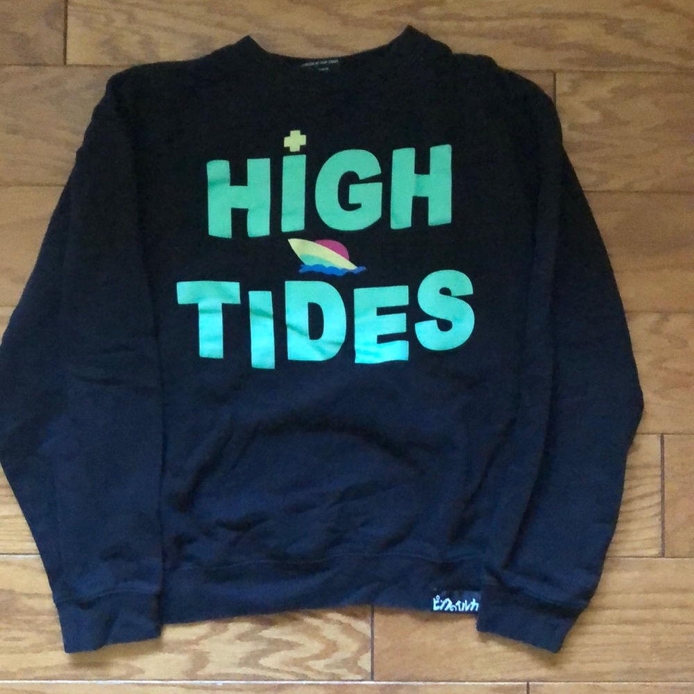 Pink+Dolphin High Tides 2013